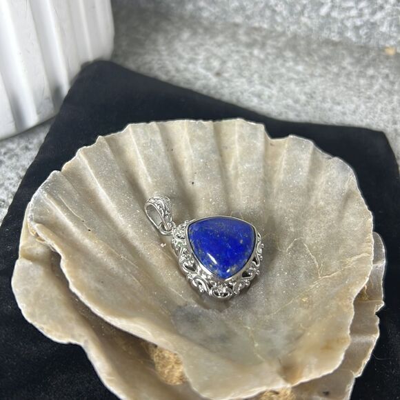 NIB Lapis Lazuli Solitaire Pendant in Platinum Over Copper with Magnet 10.40 ctw - Picture 1 of 8